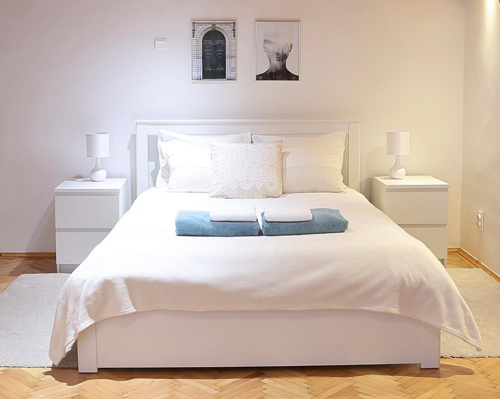 Christie'S Downtown Apartment บูดาเปสต์ ภายนอก รูปภาพ